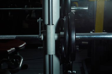 Dumbbell veya halter salonunda