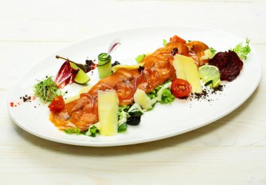 Lezzetli kırmızı balığı ya da somon