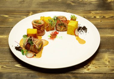 Haddelenmiş ham veya domuz pastırması