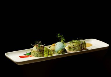 Püresi üzerinde kurutulmuş tarak