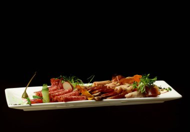 Soğuk kesim veya et tabağı