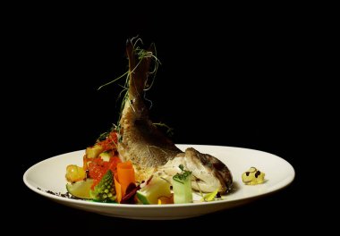 Kavrulmuş beyaz balık