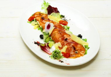 Lezzetli kırmızı balığı ya da somon