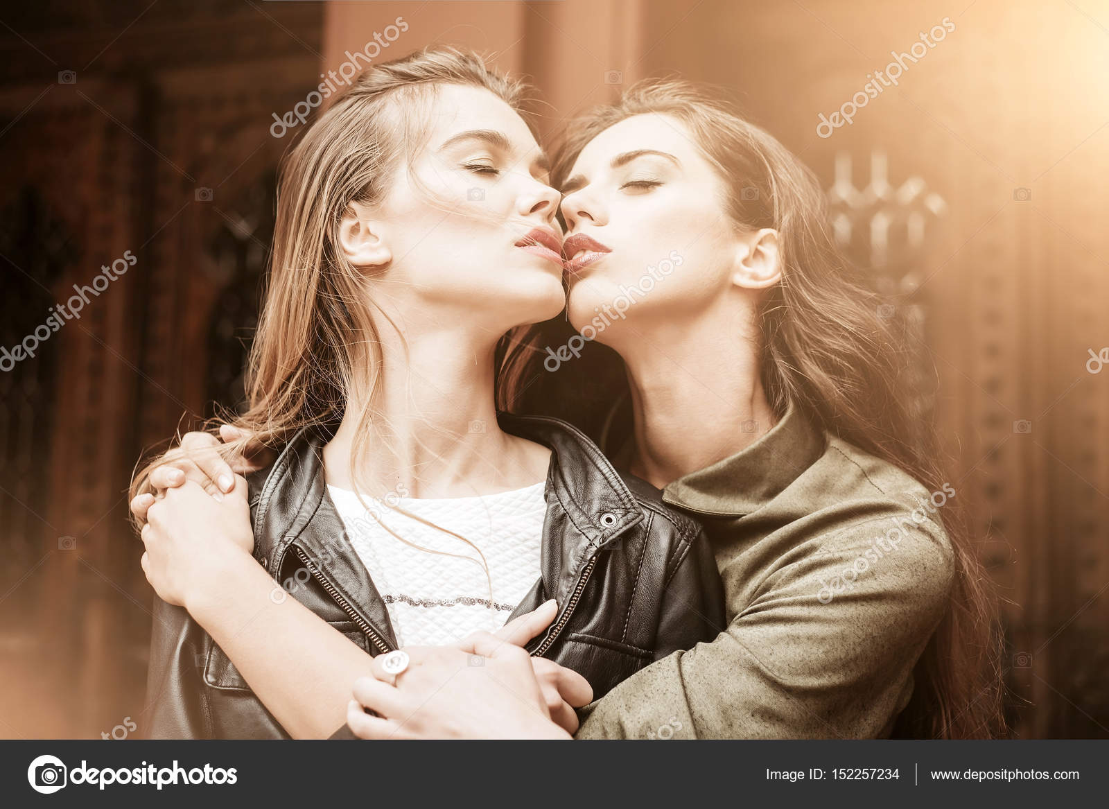Hot Lesbian Girl Kissing