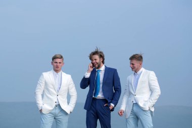 konuşan cep telefonu, iletişim, Toplantı, ortaklık iş adamları