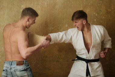 Spor ve Rekreasyon, iş ve eğitim, savaş sanatı ve enerji