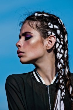 kız ya da kadın ile parlak moda makyaj moda fotoğrafı