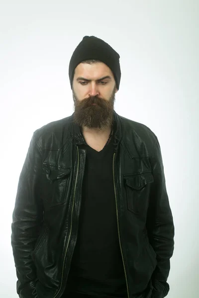Człowiek z długą brodę i wąsy. — Zdjęcie stockowe
