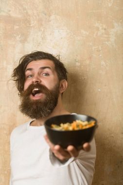 Aşçı ya da Şef adam sakallı.