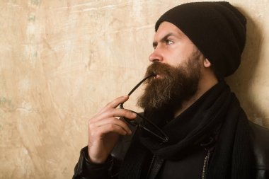 Moda model dokulu duvar arka plan üzerinde