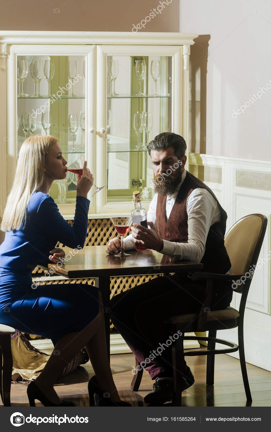 Martini dating
