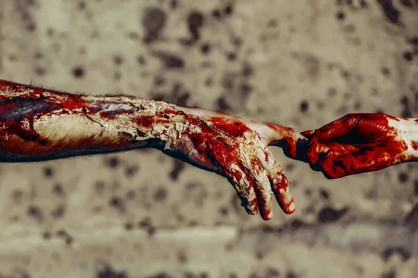 Pele de Halloween com sangue vermelho e feridas sangrentas — Fotografia de Stock