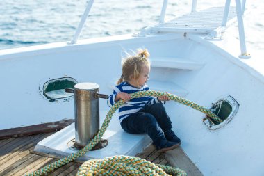 Yat ve yelken kavramı.