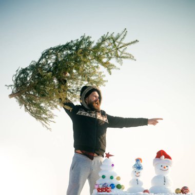 Xmas ağacı yetiştirme ve parmak işaret hipster