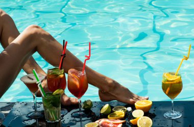 Yaz tatili ve parti.