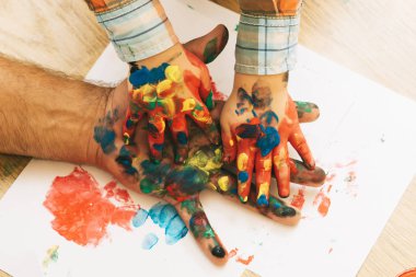 Babalar günü, aile sevgi ve bakım