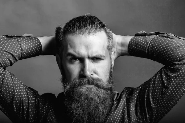 髭のハンサムな男 — ストック写真