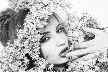 Kız banyo leylak hoşlanır 