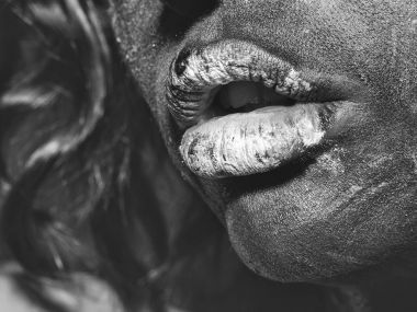 Kadın paited dudaklar