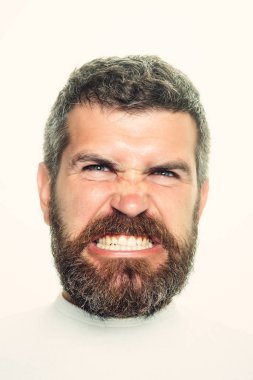 Hipster kızgın yüzü ile.