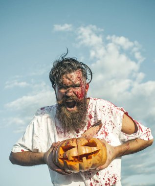 Cadılar Bayramı saldırganlık savaş kavramı