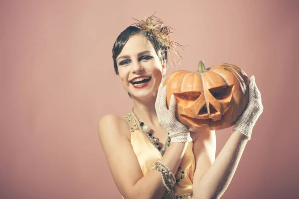 Halloween, Belleza y moda vintage . —  Fotos de Stock