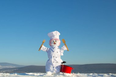 Kış partisi ve pişirme.