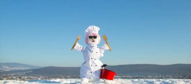 Kış partisi ve pişirme.