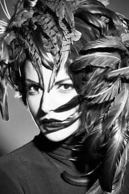 tüy şapka çok seksi kadın