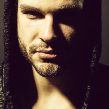 Cinsel kendine güvenen adam