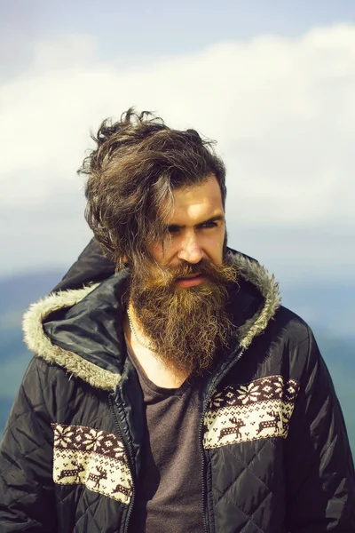 Красивий бородатий hipster — стокове фото