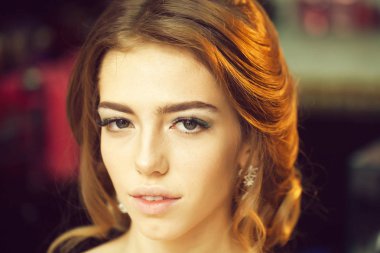 Makyaj güzel kadın
