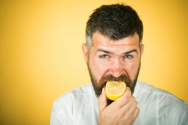 Frukt och hälsosamma ekologiska livsmedel. — Stockfoto