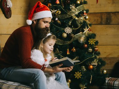 Yeni yıl küçük kız ve erkek, peri masalı.