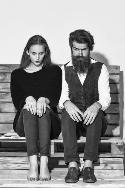 Genç çift ahşap Divan