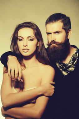 Kırmızı ruj seksi Çift