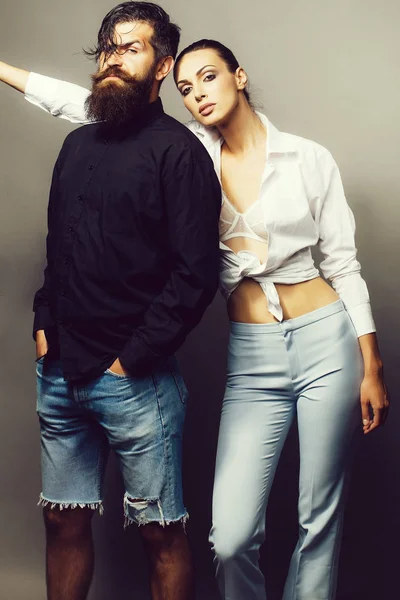 Genç şık çift Studio