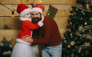 Noel Baba çocuk ve sakallı adam, Noel ağacı.