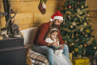 Yeni yıl küçük kız ve erkek, peri masalı.