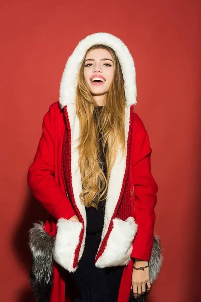 Natale donna in cappello Babbo Natale con cappuccio, capodanno — Foto Stock