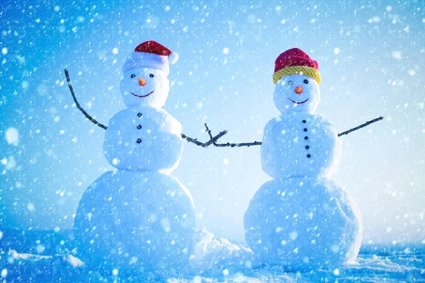 Snowman couple outdoor. — Stock Photo, Image