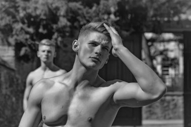 Genç seksi kas standart modelleri