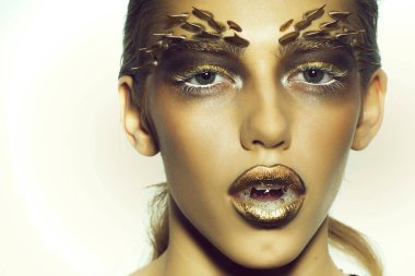 Thorn makyaj kadınla