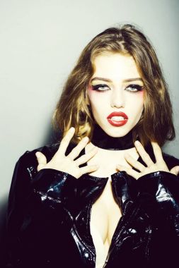 Makyaj güzel kadın