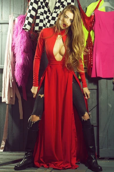 Diva in abito in armadio — Foto Stock