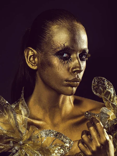 seksi güzel altın kadın