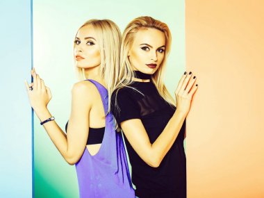 renkli Studio güzel kızlar