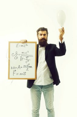 sakallı adam einstein formül ve Newton yasaları