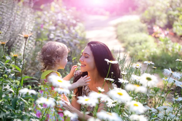 Família, amor, confiança, felicidade — Fotografia de Stock