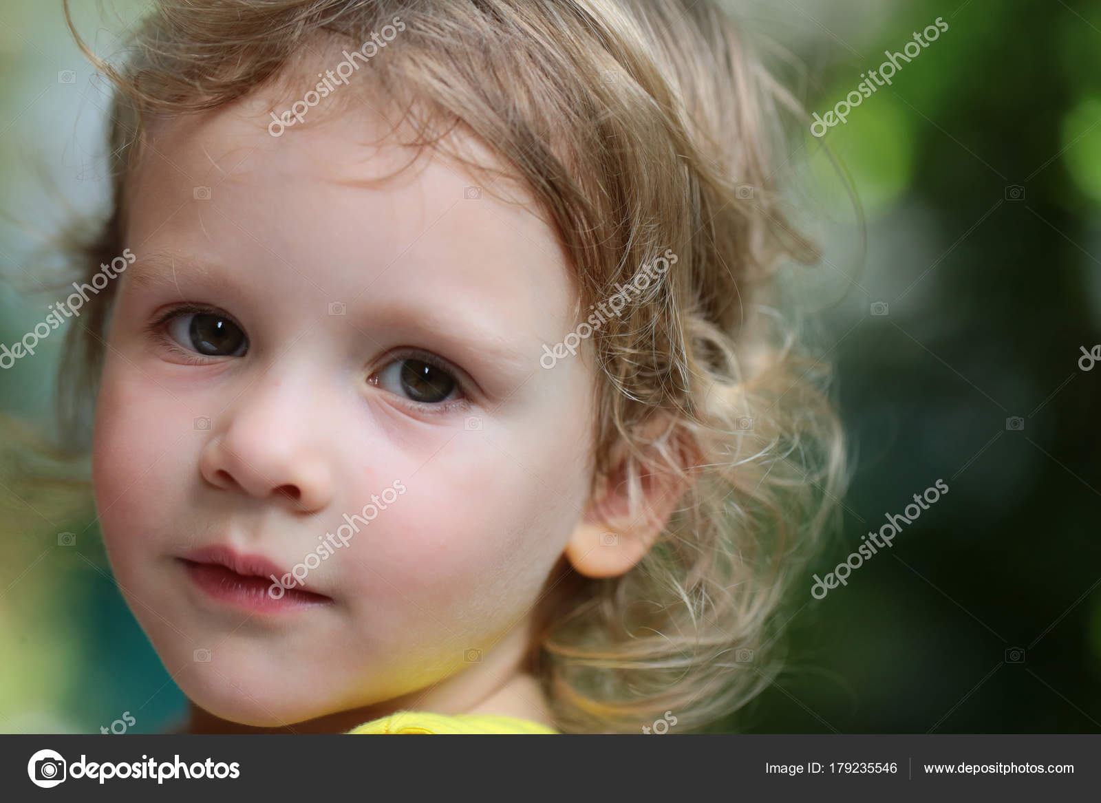 Baby Girl With Green Eyes Baby Girl With Green Eyes On Cute Face
